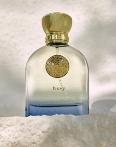 Navy Eau de Parfum – Timeless Luxury in a Bottle